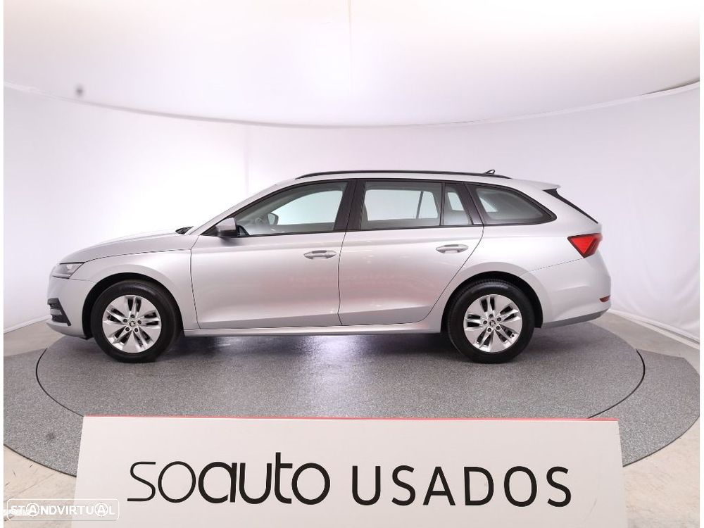 Skoda Octavia 2.0 TDI Ambition — fotografia 2