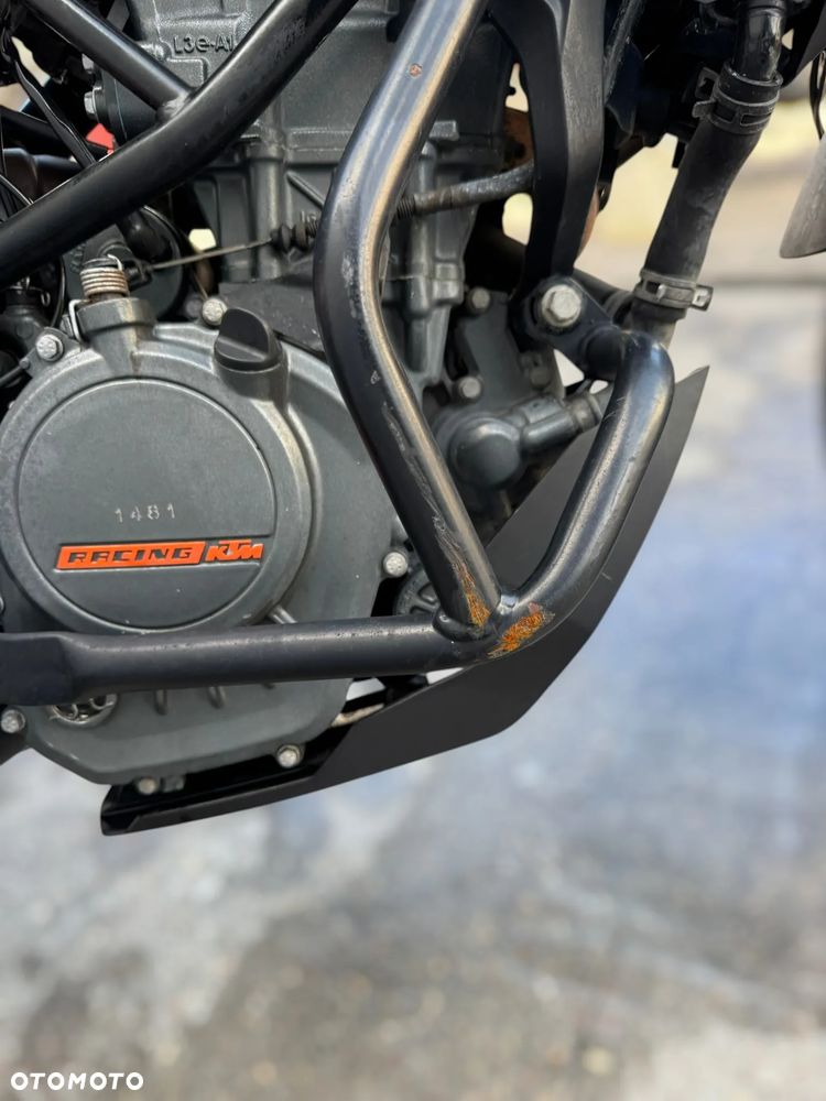 KTM Duke 125 - 12