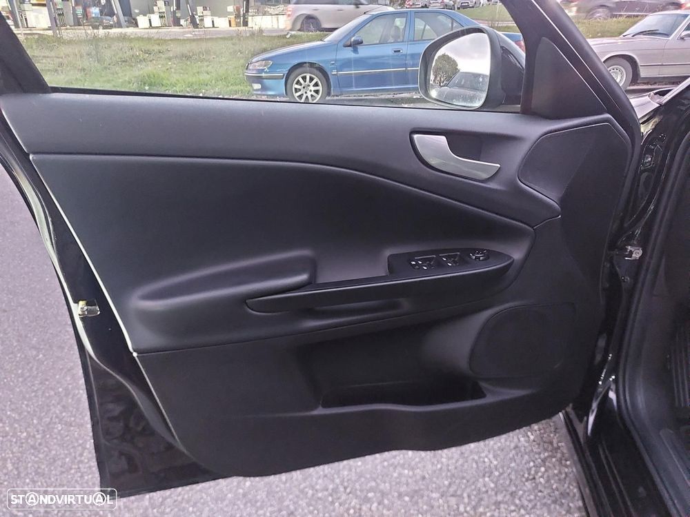 Alfa Romeo Giulietta 1.4 T M-air - 16