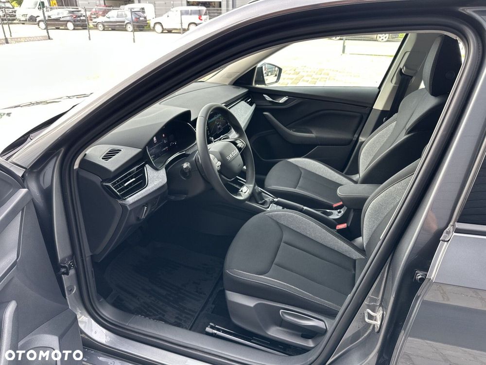 Skoda Kamiq 1.5 TSI Drive DSG - 28