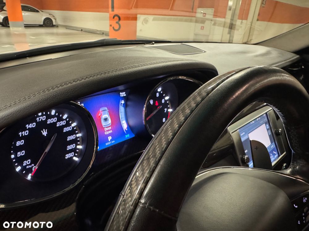 Maserati Quattroporte GTS - 23