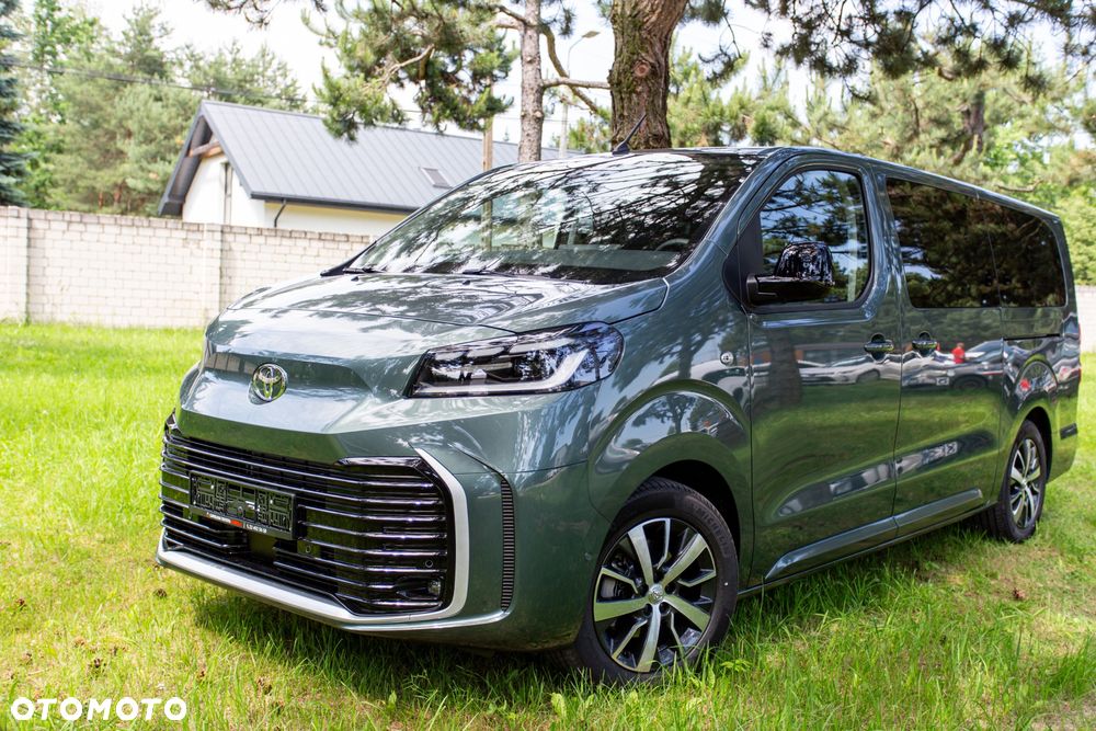 Toyota Proace Verso 2.2 D4-D Long Family - 2