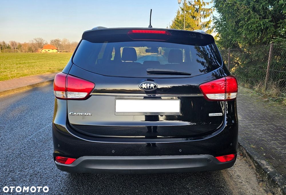 Kia Carens 1.7 CRDi Vision - 37