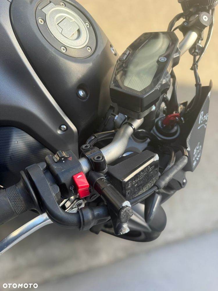 Yamaha MT - 14