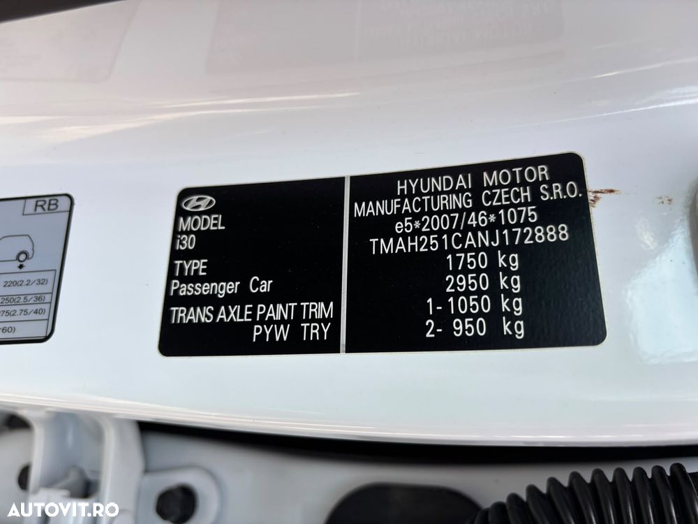 Hyundai i30 1.5 110CP M/T Comfort - 13