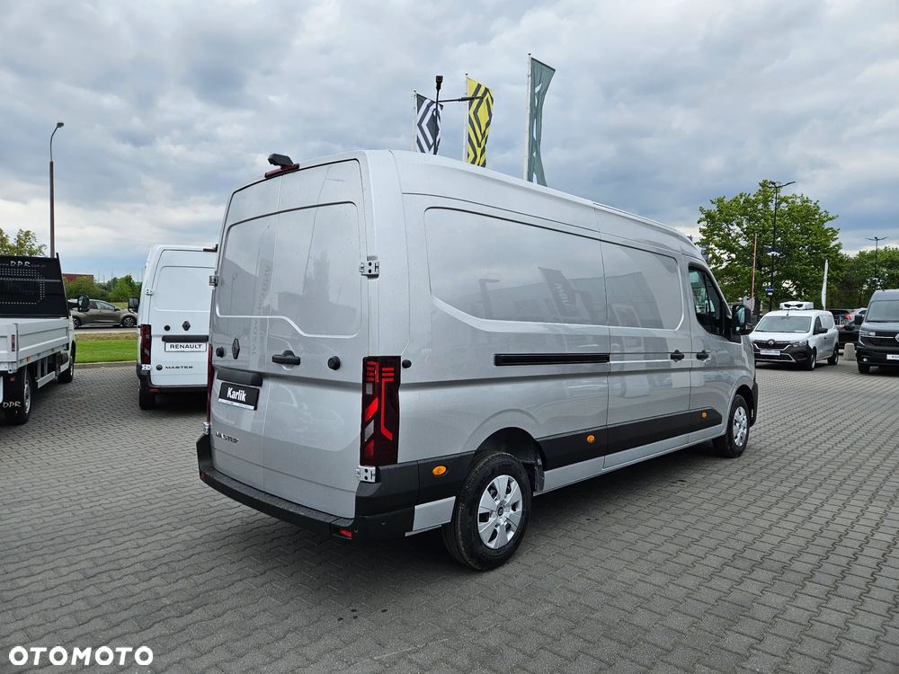 Renault Master Furgon L3H2 2.0dCi 170 AT9 - 5