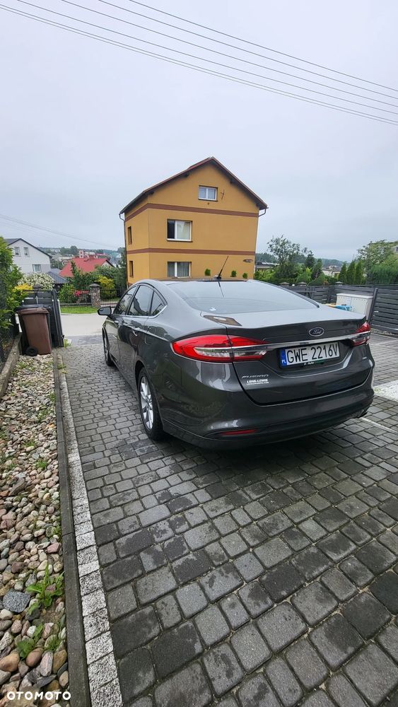 Ford Fusion - 5