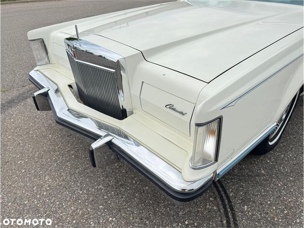 Lincoln Continental - 19