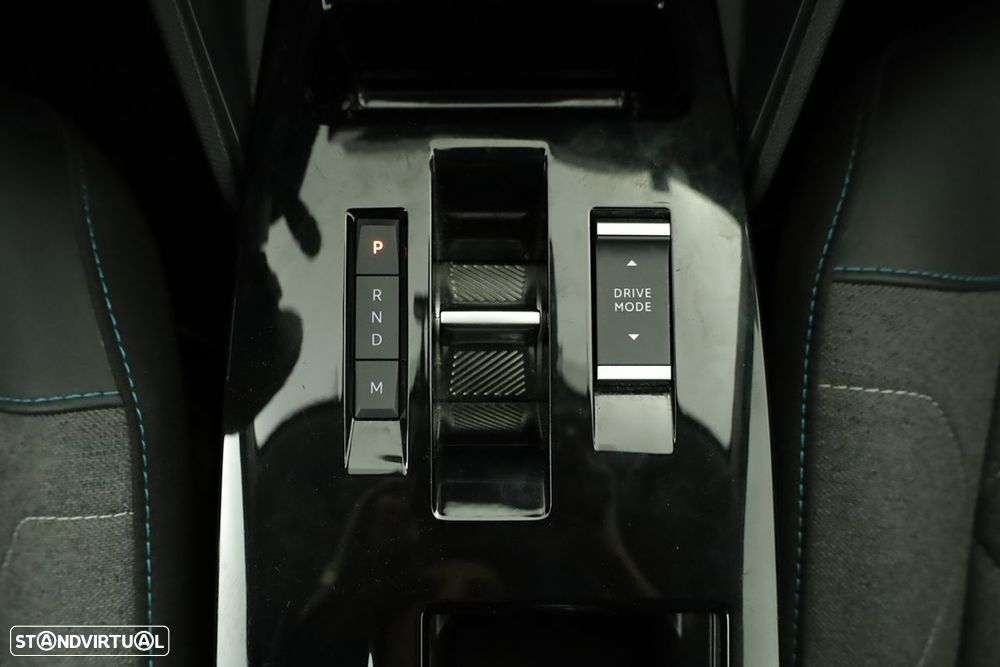 Citroën C4 1.2 PureTech Plus EAT8 - 14
