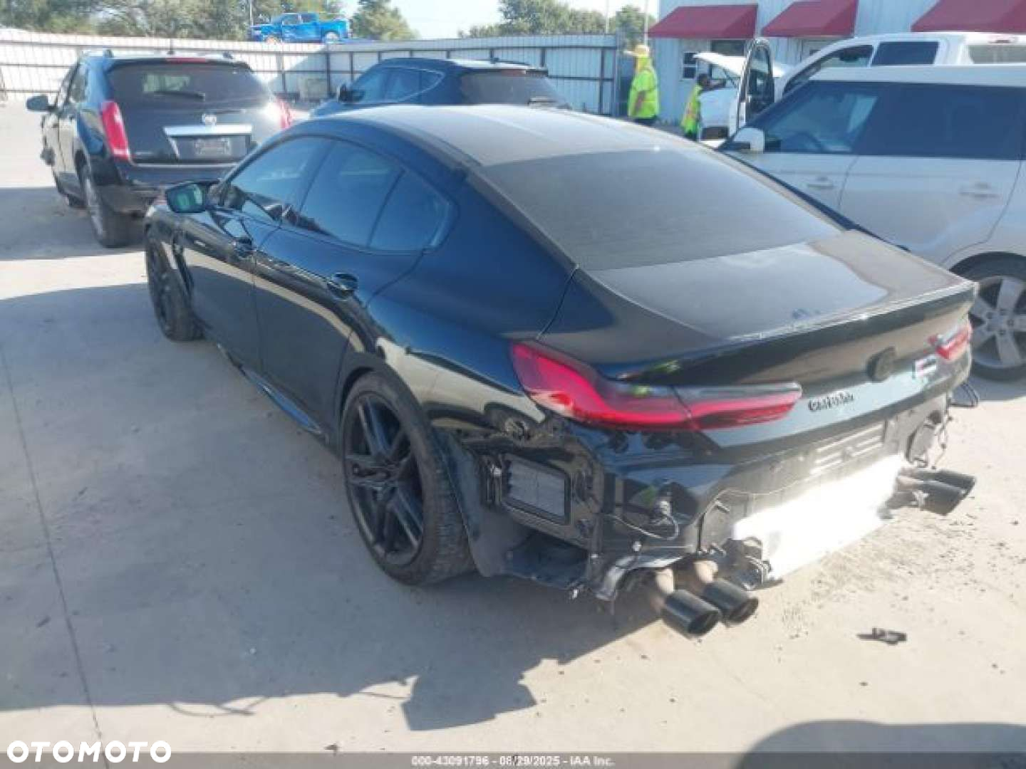 BMW M8 - 4