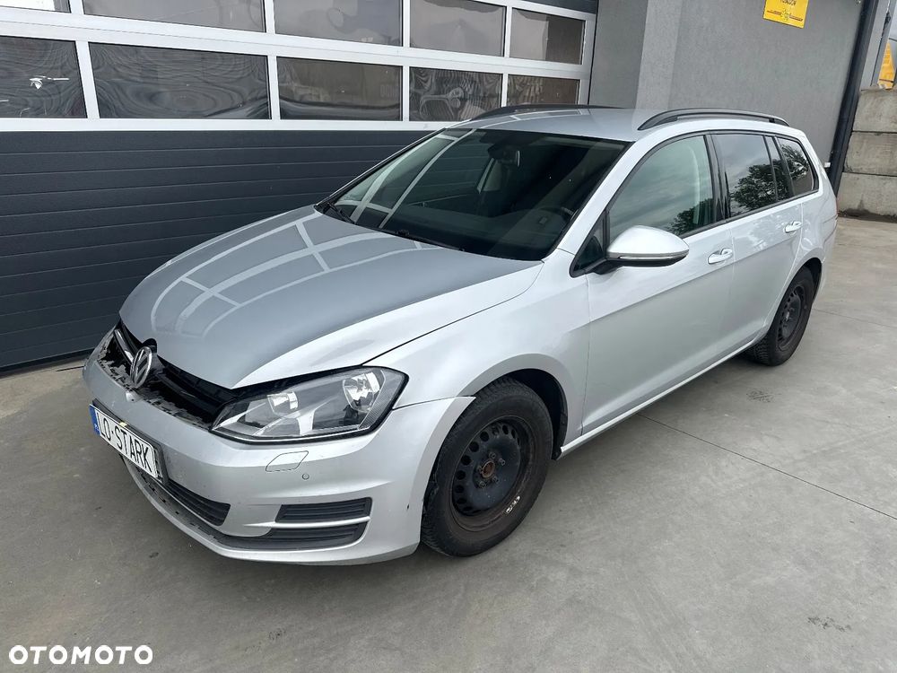 Volkswagen Golf 1.6 TDI BMT Comfortline - 4