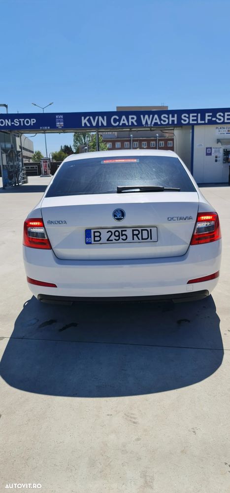 Skoda Octavia 1.6 TDI Greenline - 5