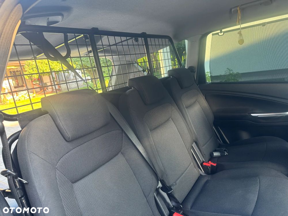 Ford S-Max 2.2 TDCi Titanium - 7