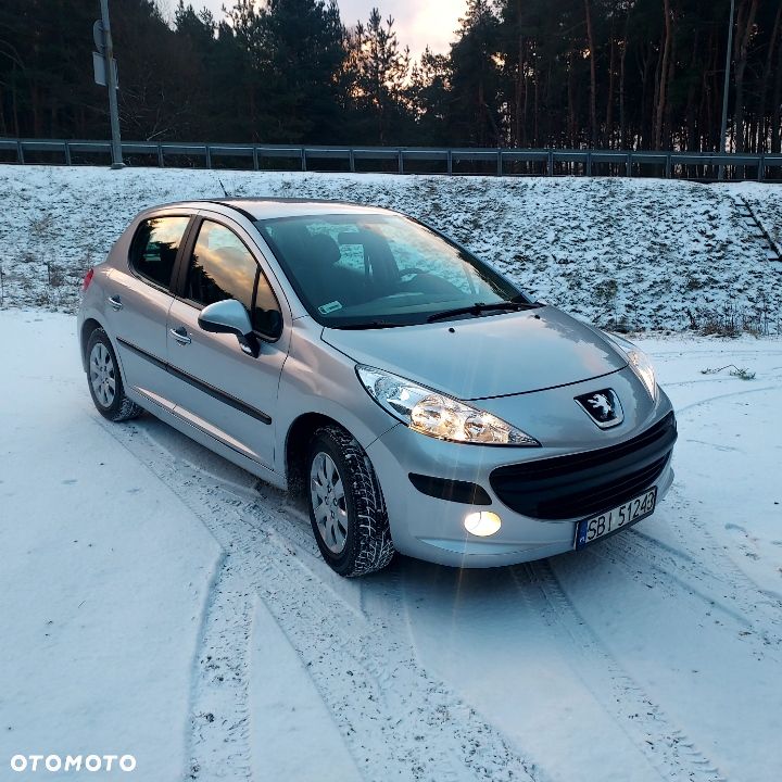 Peugeot 207 1.4 16V Presence - 10
