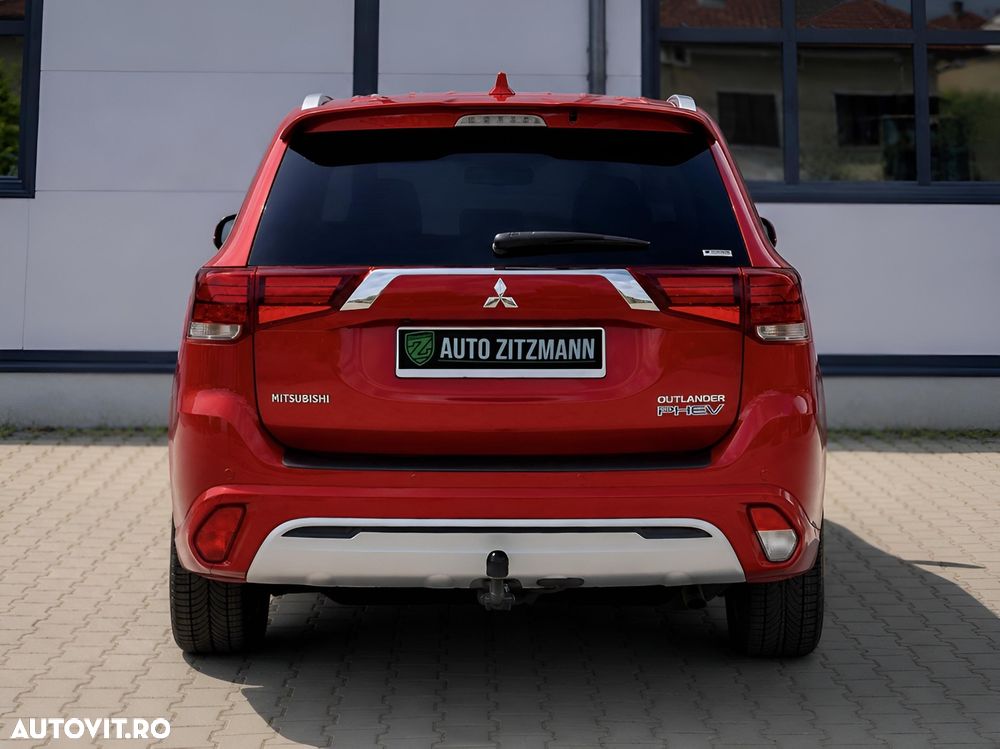Mitsubishi Outlander 2.4 4WD Diamant+ - 8