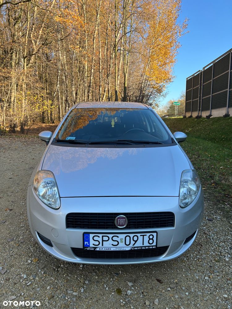 Fiat Punto 1.4 Young - 16