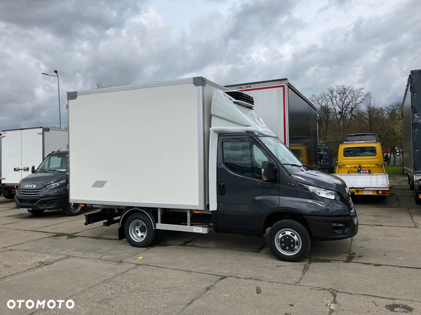 Iveco TYLKO Zabudowa chłodnia hakowa -20/+20C