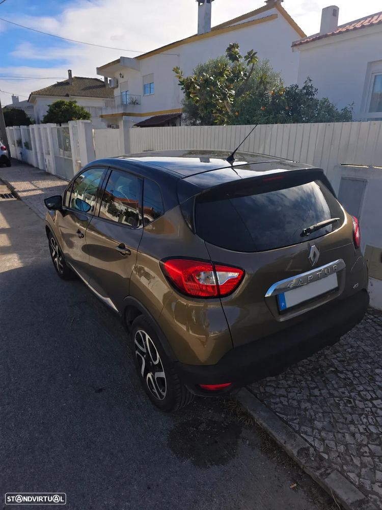 Renault Captur 1.5 dCi Exclusive - 2