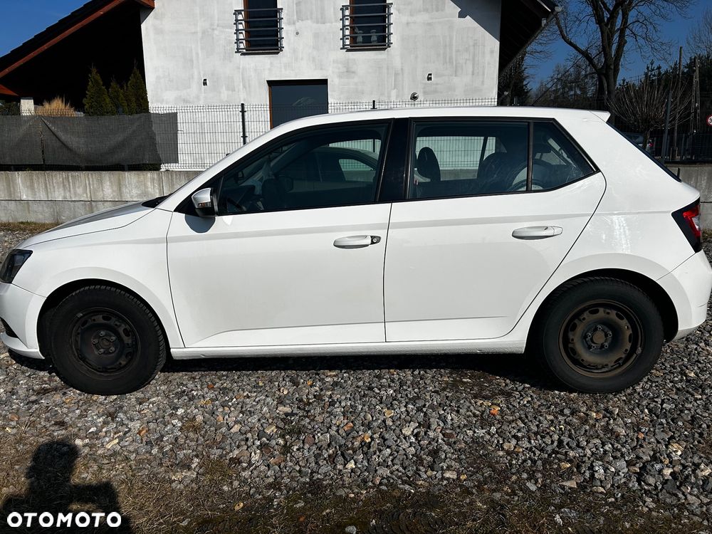 Skoda Fabia 1.0 Active - 3