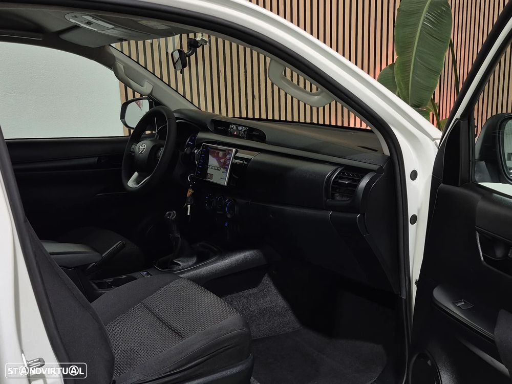 Toyota Hilux 2.4 D-4D - 2018 | GARANTIA | NACIONAL - 3 LUG - 20