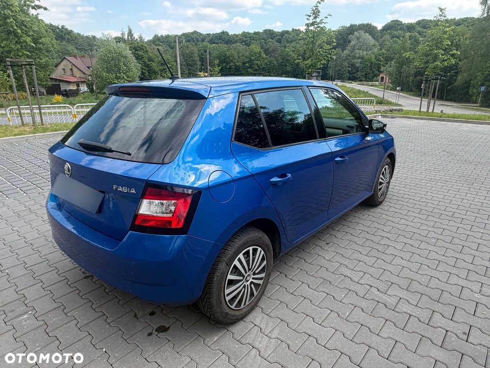 Skoda Fabia 1.0 Joy - 4