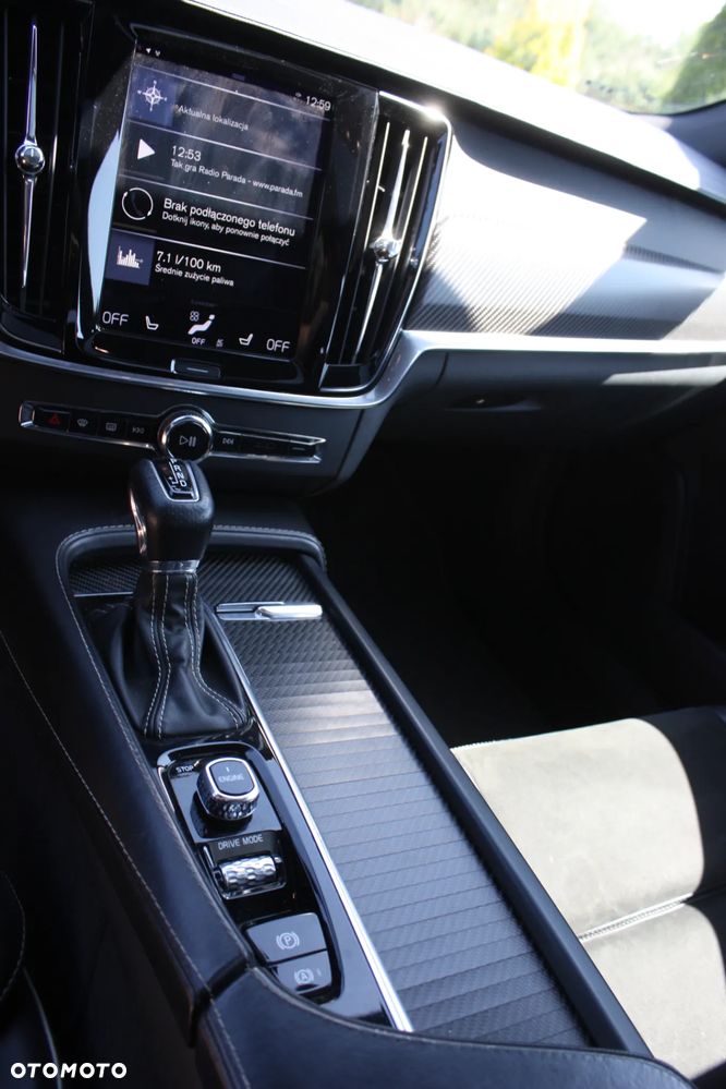 Volvo S90 D4 R-Design - 10