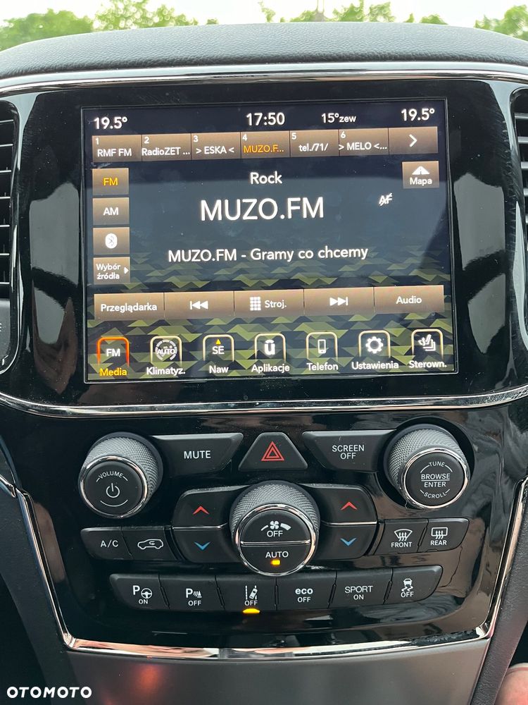 Jeep Grand Cherokee - 10