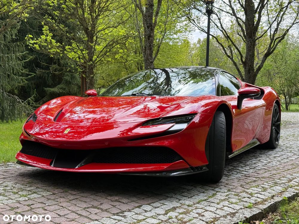 Ferrari SF90 Stradale - 4