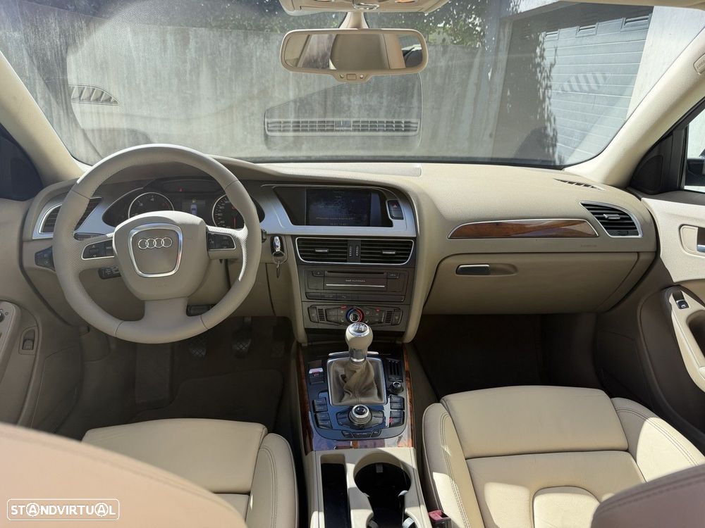 Audi A4 Avant - 12