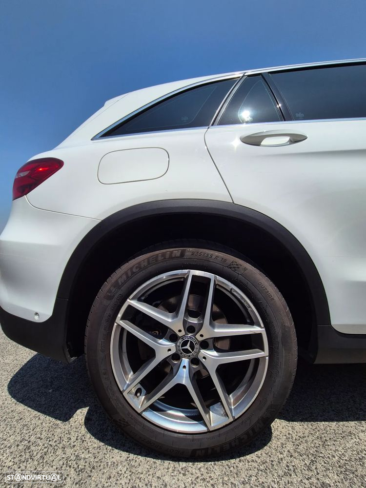 Mercedes-Benz GLC 250 d AMG Line 4-Matic - 22
