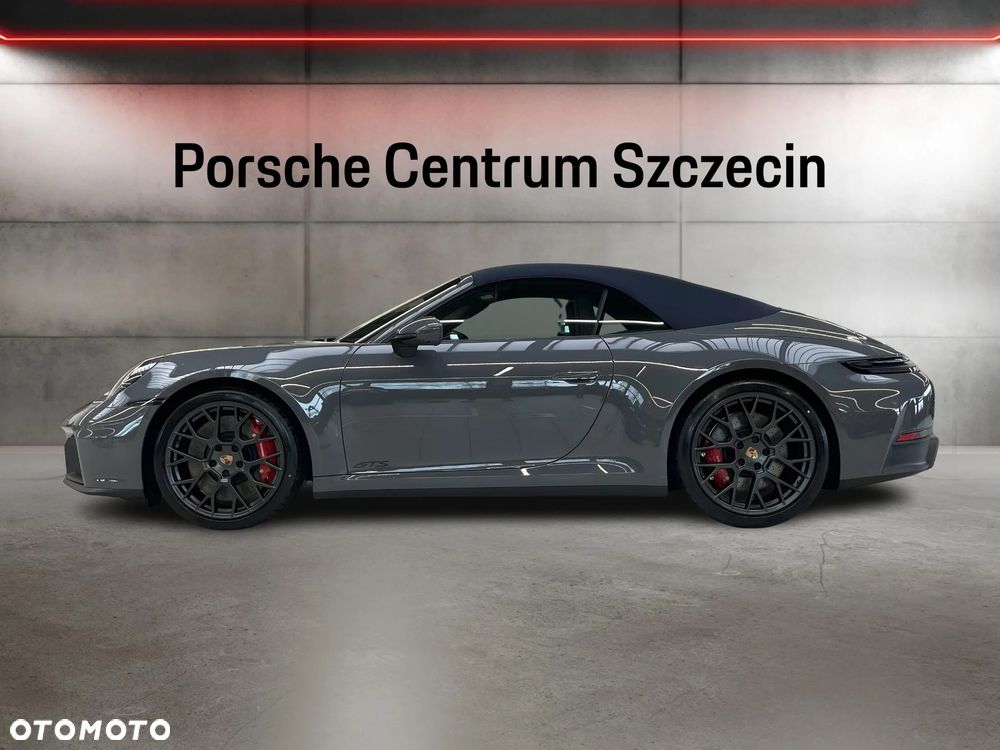 Porsche 911 Carrera T-Hybrid 4 GTS - 2