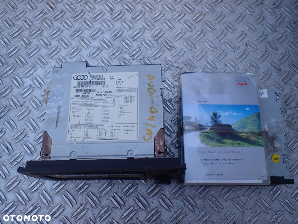 RADIO AUDI NAVIGATION PLUS RNS AUDI A4 8E0035192Q RADOM - 2