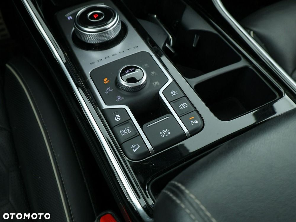 Kia Sorento 1.6T-GDI PHEV AWD OPF Platinum - 27
