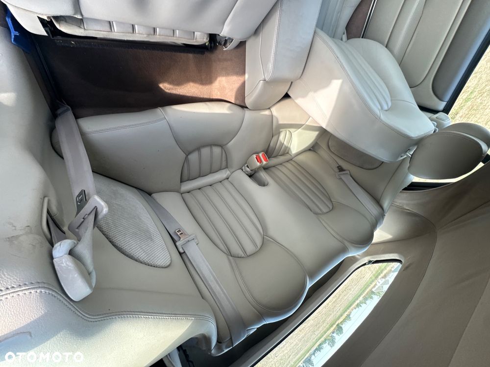 Jaguar XK8 4.0 - 12