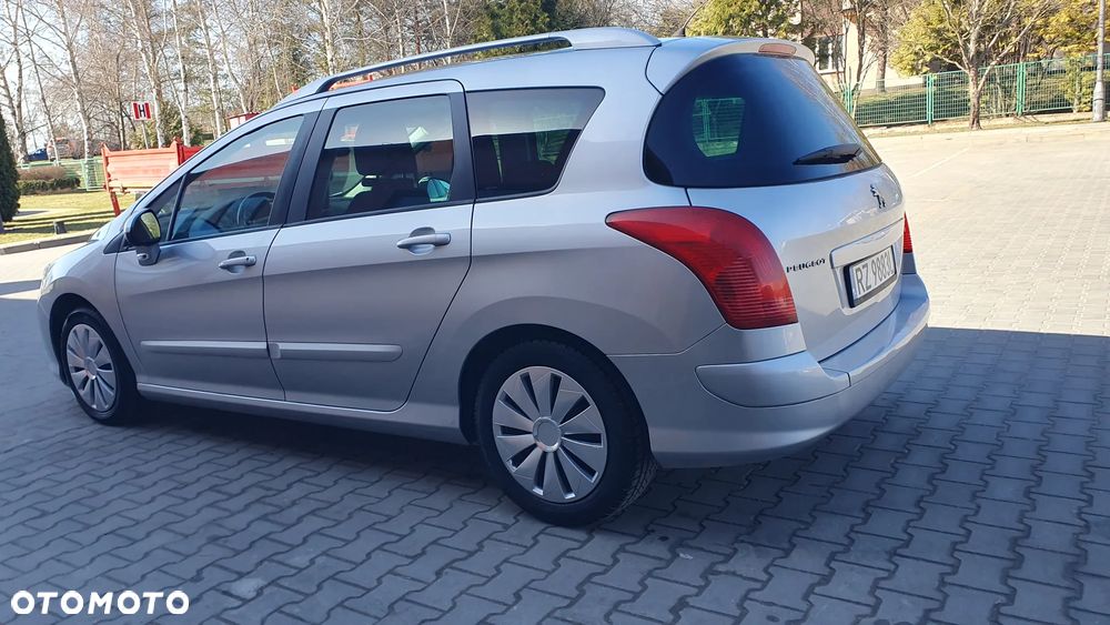 Peugeot 308 1.6 HDi Premium Plus - 3