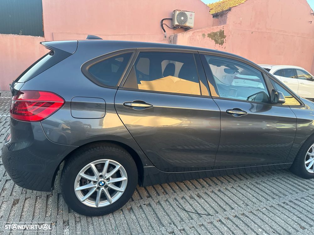 BMW 214 Active Tourer - 2