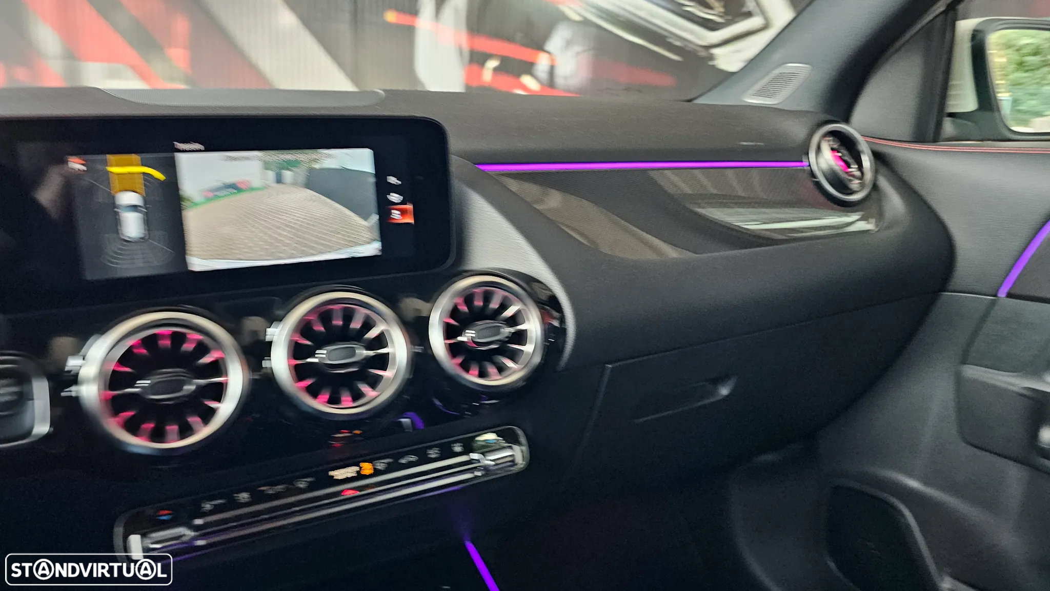 Mercedes-Benz GLA 250 e AMG Line - 44