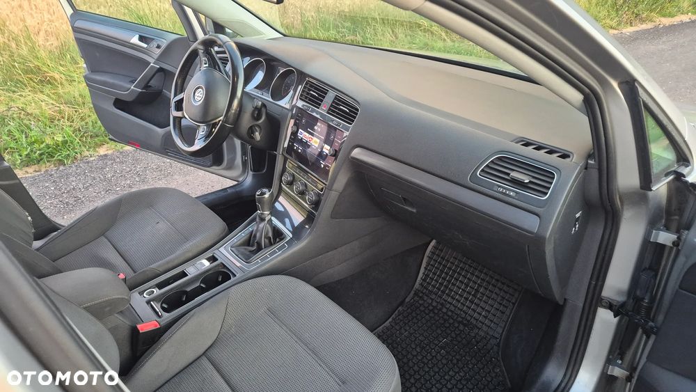 Volkswagen Golf 1.6 TDI BMT Comfortline - 6