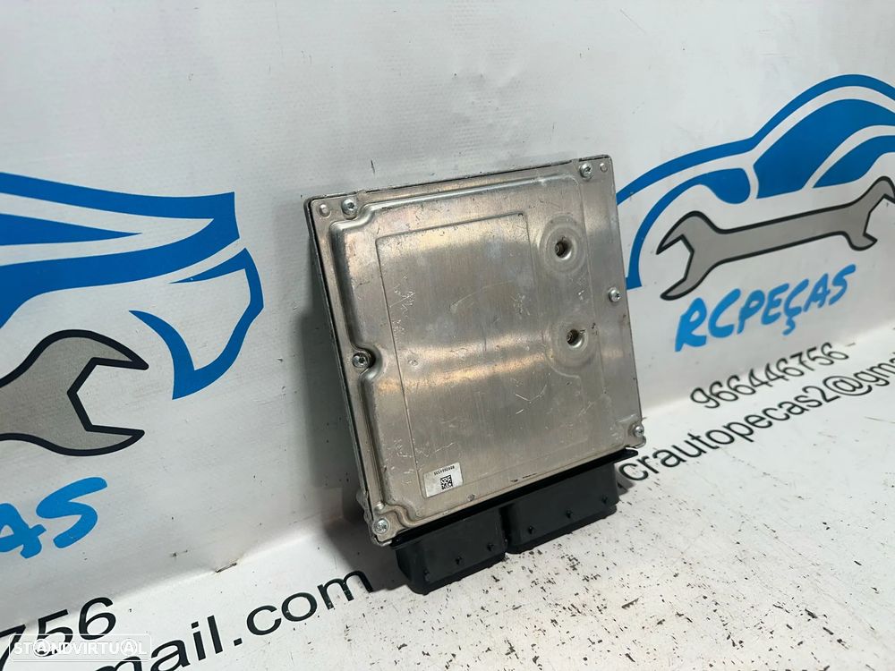 .Centralina Original Motor Bosch BMW 3.0 30D 25D 306D3 M57N2 M57D30 7 811 151 / 0 281 015 130 - 7