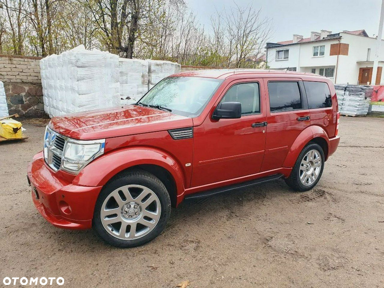 Dodge Nitro - 5