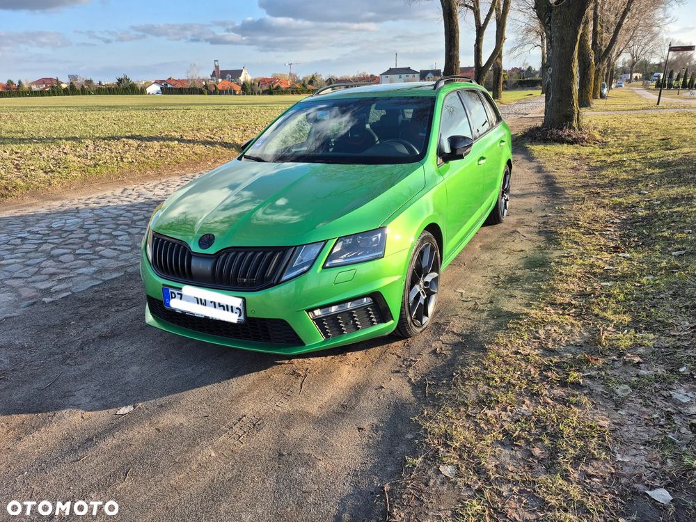 Skoda Octavia 2.0 TDI RS DSG - 33