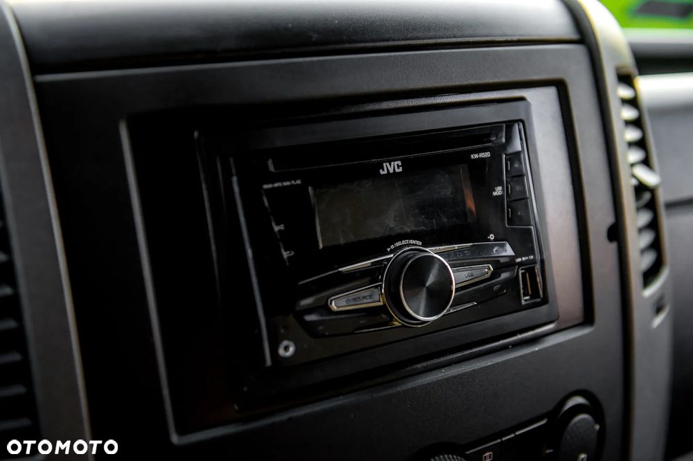 Volkswagen Crafter 30 TDI - 32