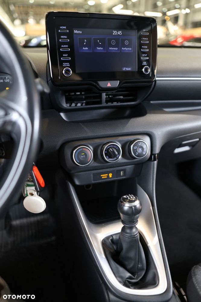 Toyota Yaris - 20