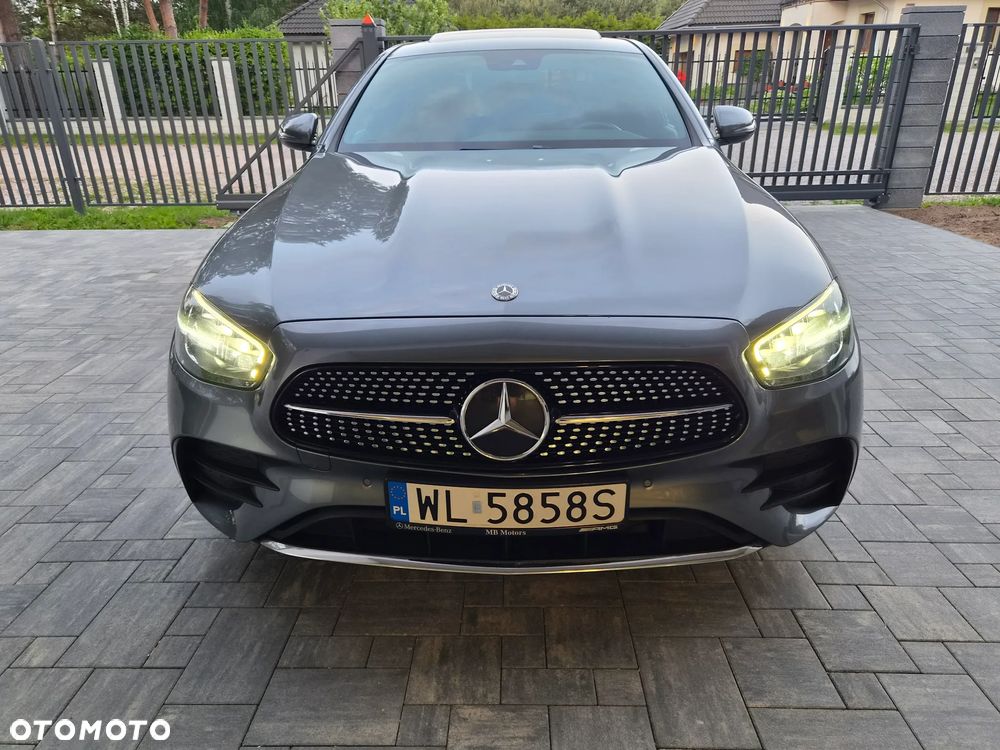 Mercedes-Benz Klasa E 220 d 4Matic 9G-TRONIC AMG Line - 29