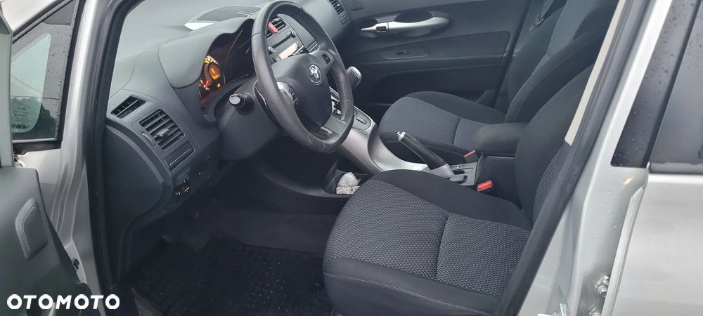 Toyota Auris 1.6 Premium MM - 13