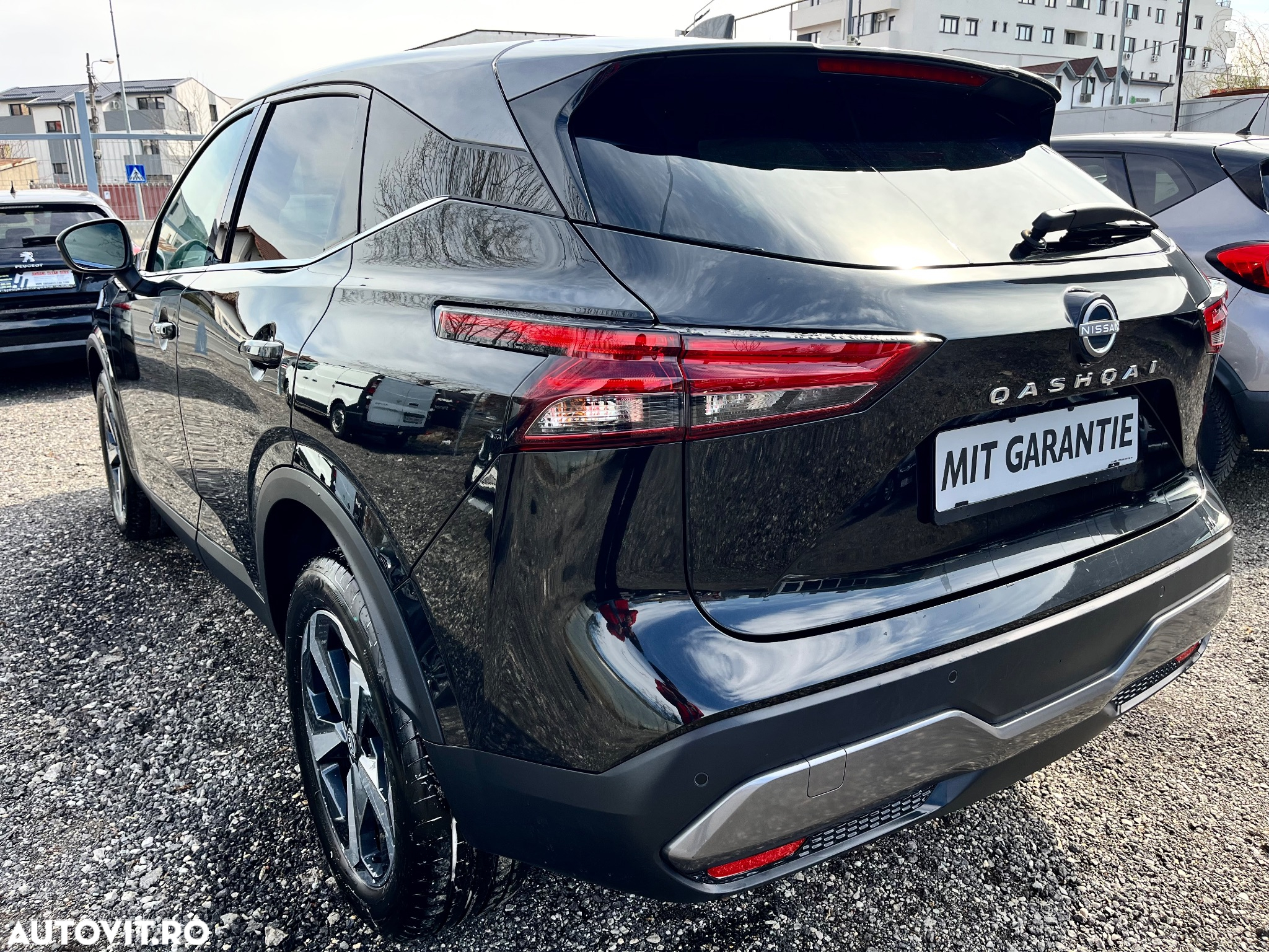 Nissan Qashqai 1.3 l Mild-Hybrid X-Tronic N-Connecta - 9
