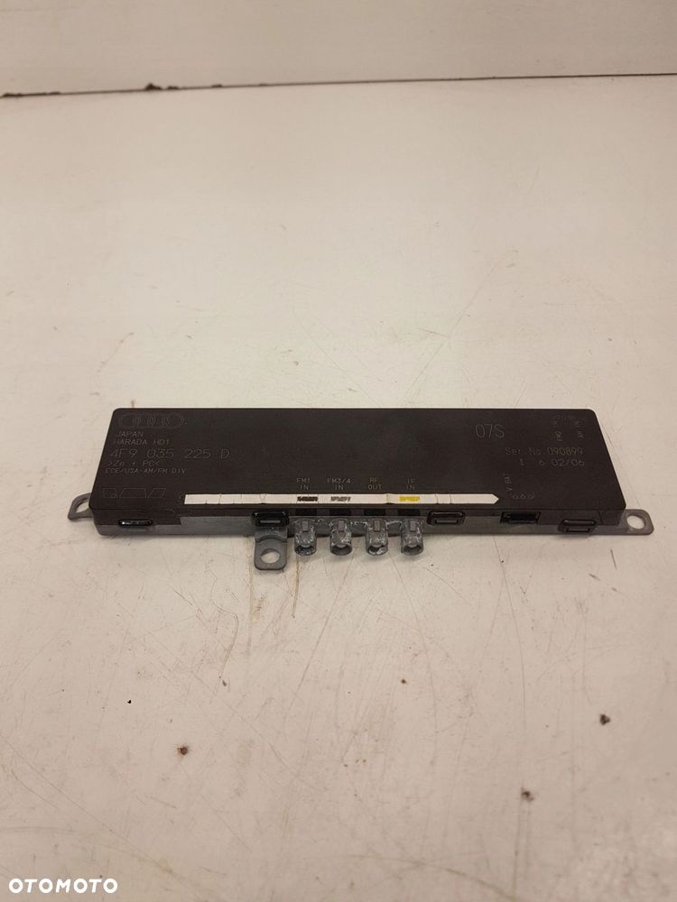 WZMACNIACZ ANTENOWY AUDI A3 A4 A6 4F9035225D - 1