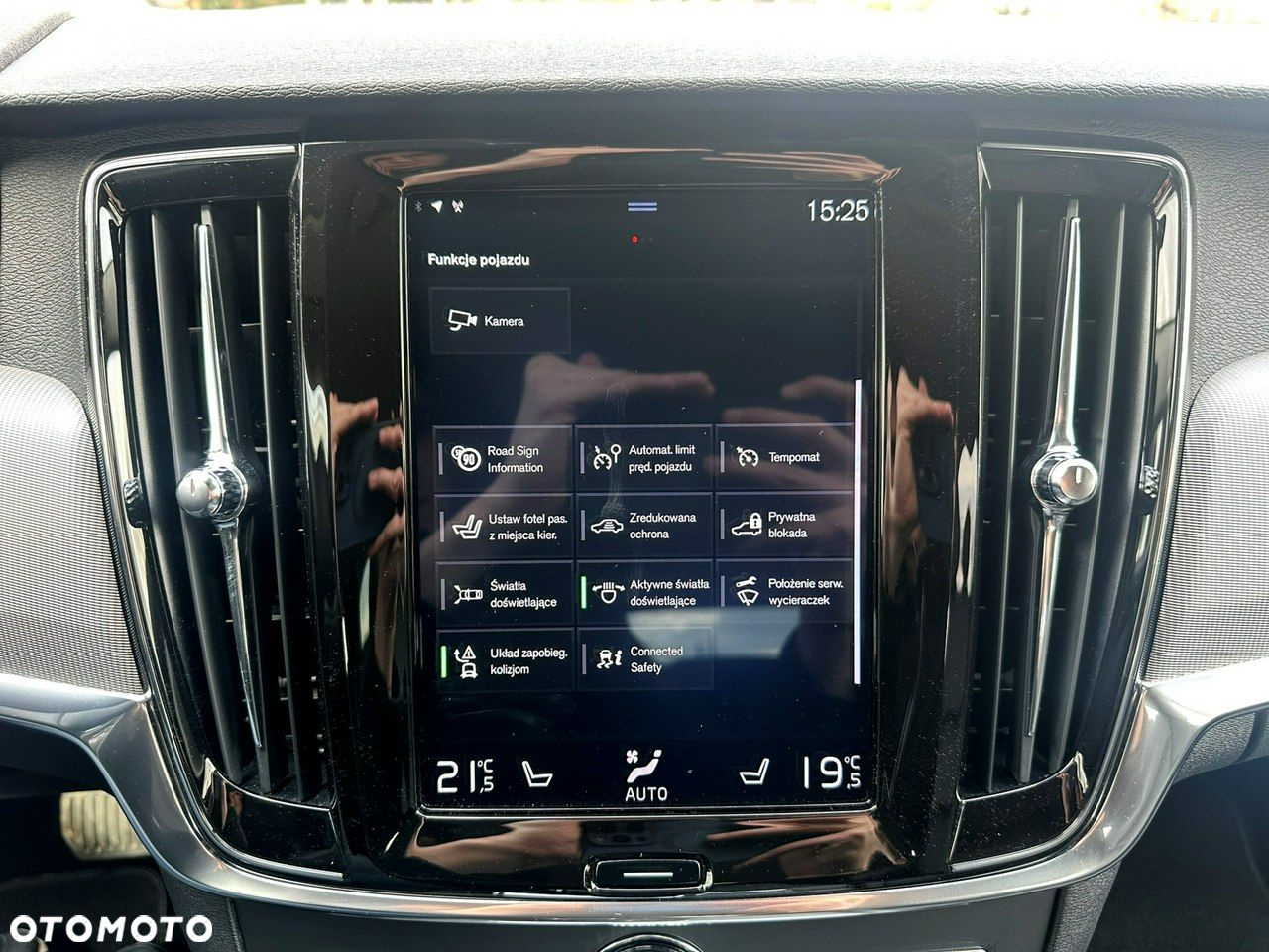 Volvo V90 Cross Country D5 SCR AWD Pro - 33