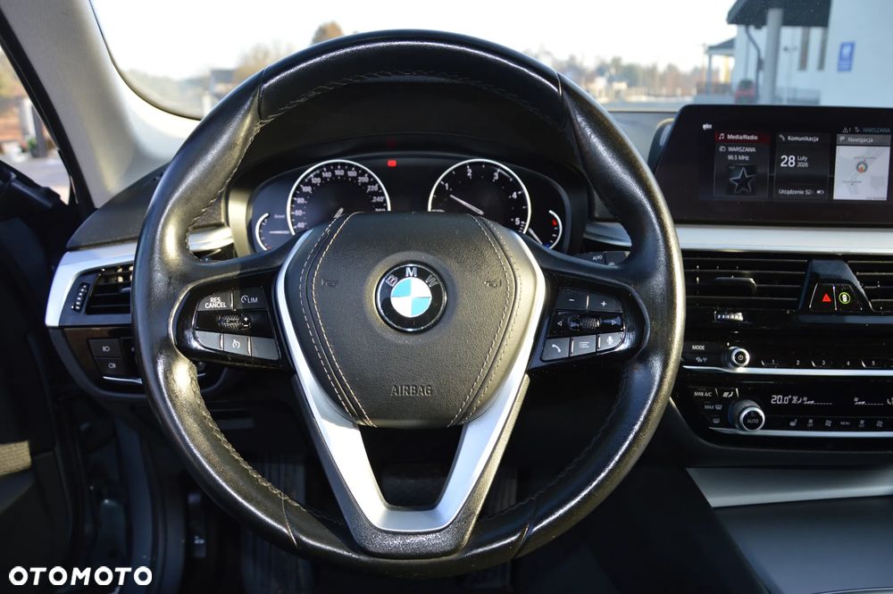 BMW Seria 5 - 10