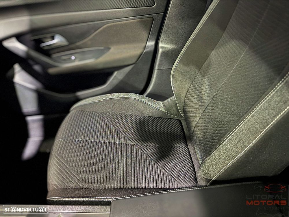 Peugeot 308 1.2 PureTech Active - 21